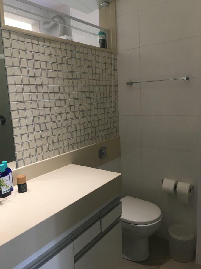 Apartamento Em Copacabana - Rua Bolivar - 2 Quartos - Excelente Localizacao Rio de Janeiro Exterior foto